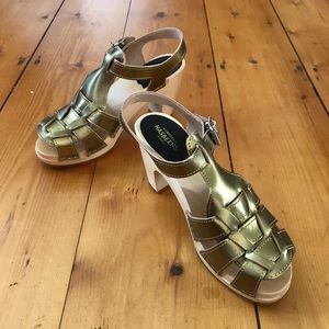 NIB Swedish Hasbeens Gold Clog Sandal 37